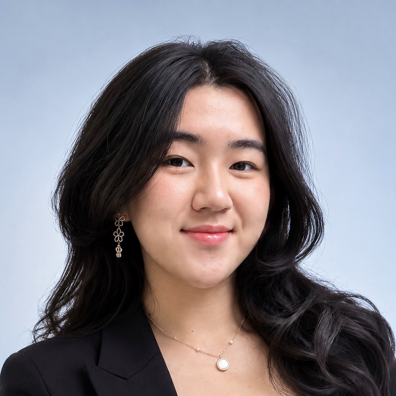 Jingyi Li, AI Biz Club team